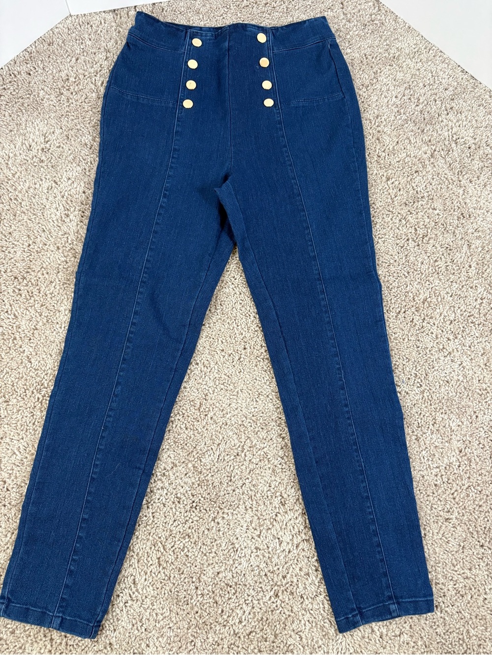High-Waist Dark Blue Women's Jeans with Button Detail